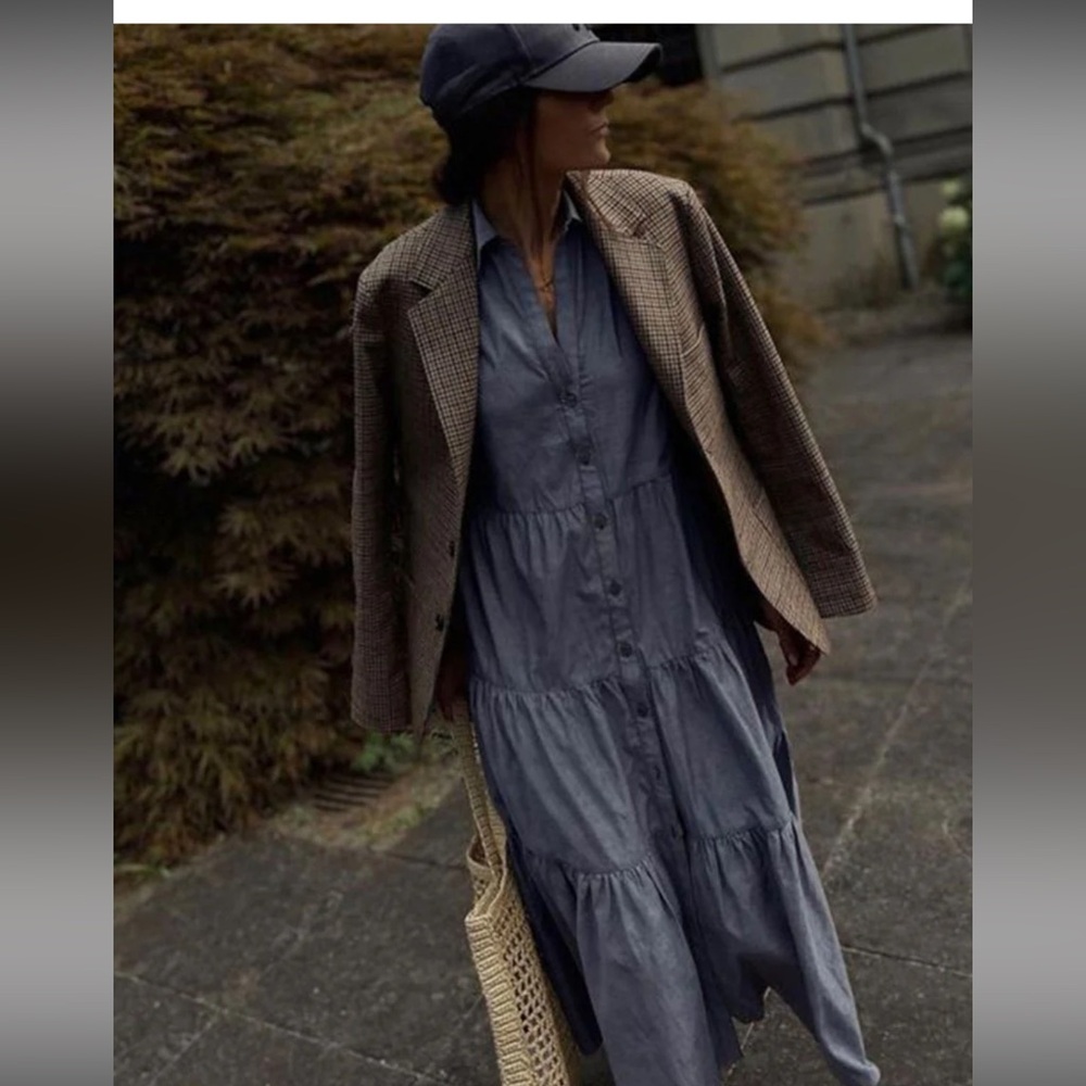 BROCHU Walker- The Havana Dress
PREMIUM TOUCH FABRIC size M - Picture 4 of 11